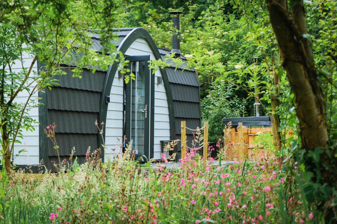 Вілла Emlyn'S Coppice - Luxury Woodland Glamping Холівелл Екстер'єр фото