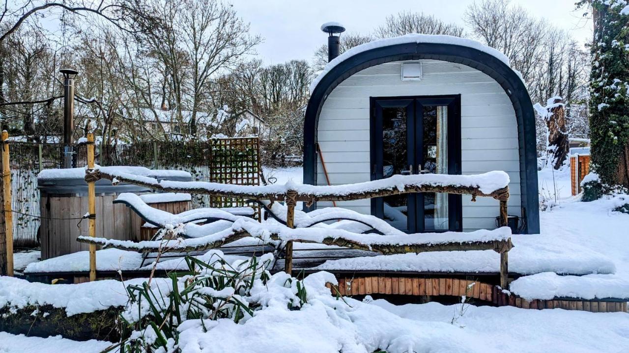 Вілла Emlyn'S Coppice - Luxury Woodland Glamping Холівелл Екстер'єр фото